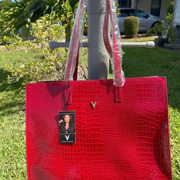 VANESSA WILLIAMS Vibrant Red Croc-Embossed Tote Bag - Picture 3 of 15